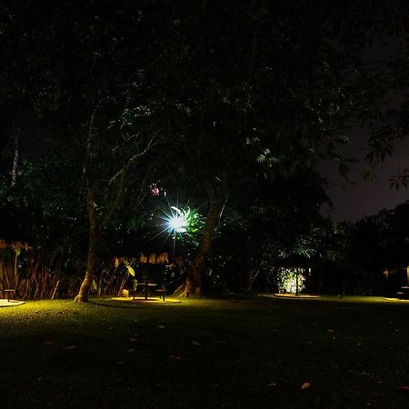 Augusta Sukabumi Hotel Ngoại thất bức ảnh