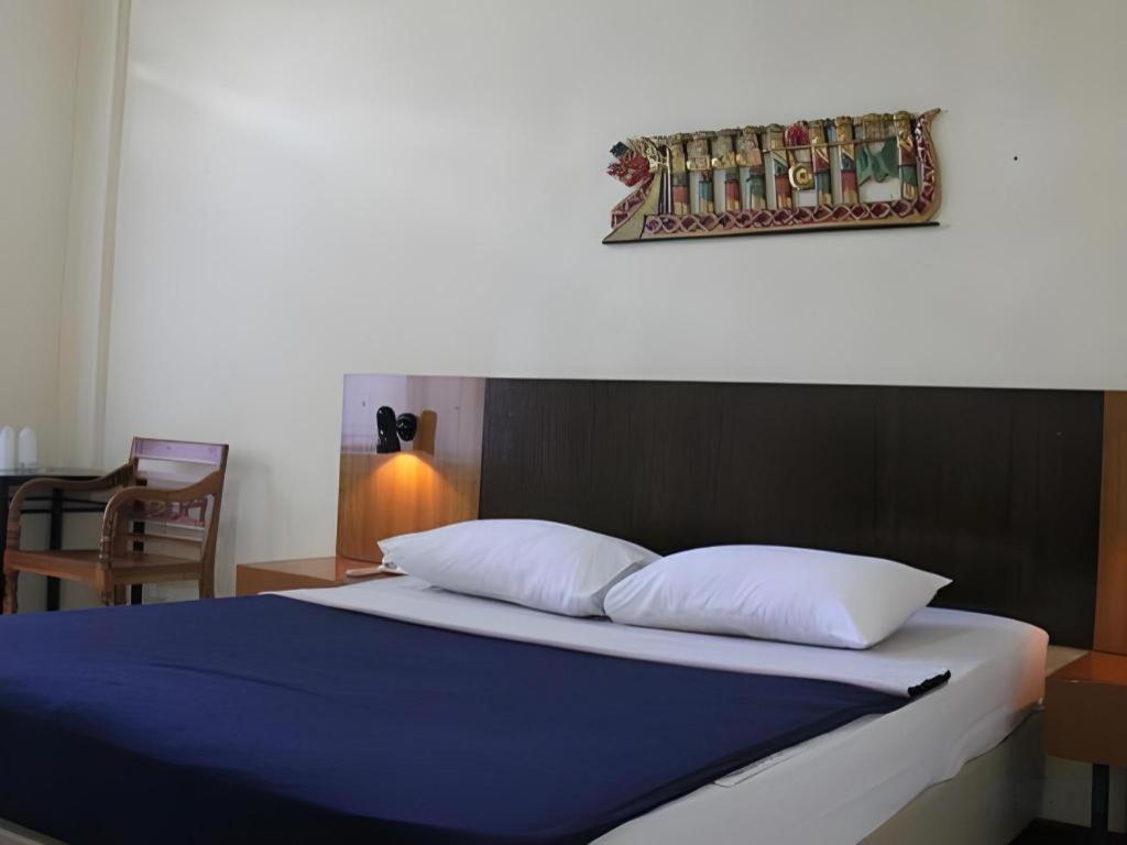 Augusta Sukabumi Hotel Ngoại thất bức ảnh
