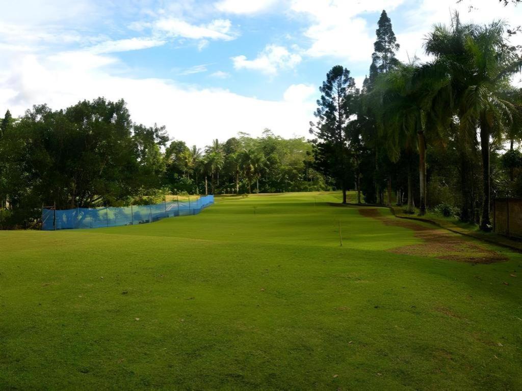Augusta Sukabumi Hotel Ngoại thất bức ảnh