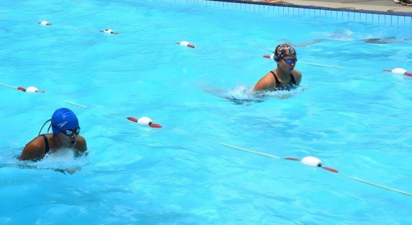Augusta Sukabumi Hotel Ngoại thất bức ảnh